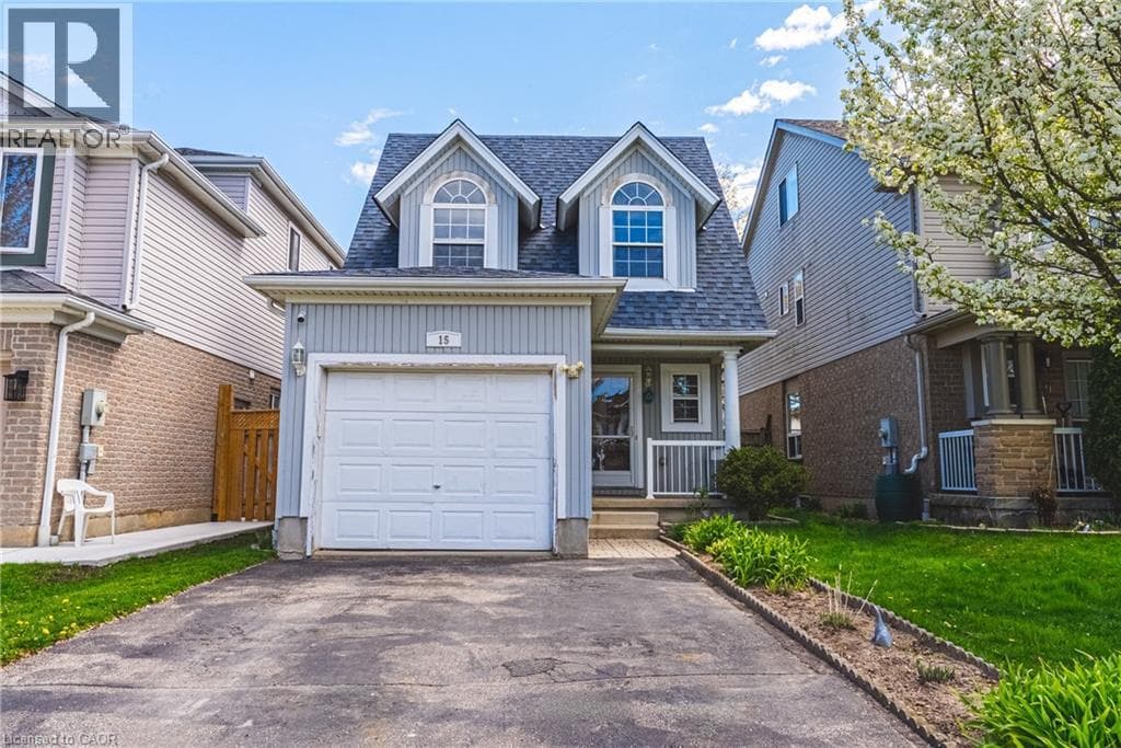15 LARDNER Street, Cambridge, Ontario N3C4K6 - Photo 2