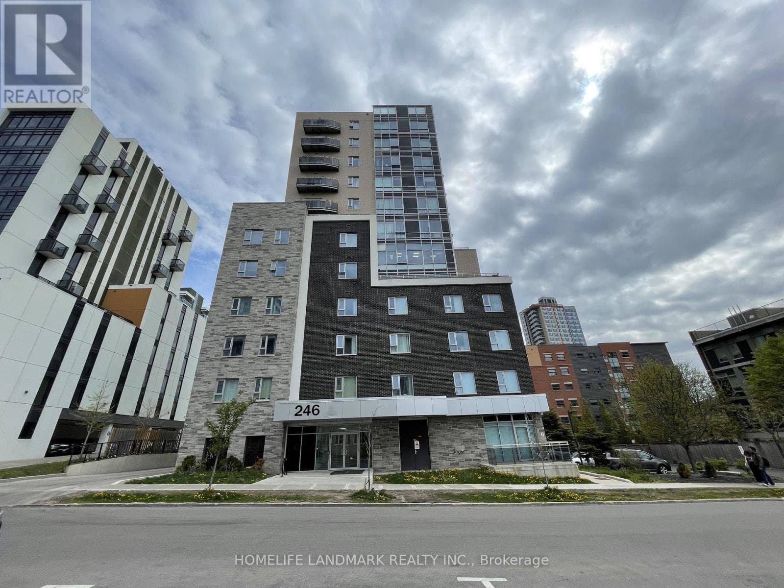 246 Lester Street Unit 602, Waterloo, Ontario N2L3W5