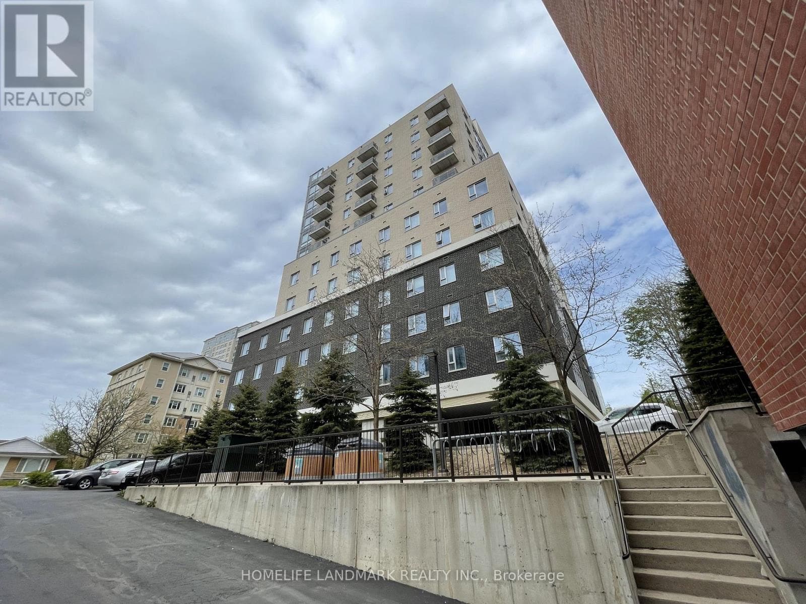 246 Lester Street Unit 602, Waterloo, Ontario N2L3W5 - Photo 3