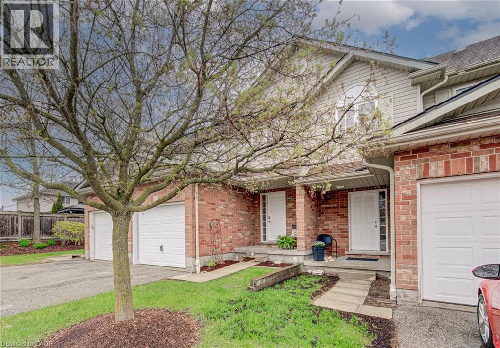 42 FALLOWFIELD Drive Unit 22, Kitchener, Ontario N2C0A8 - Photo 2