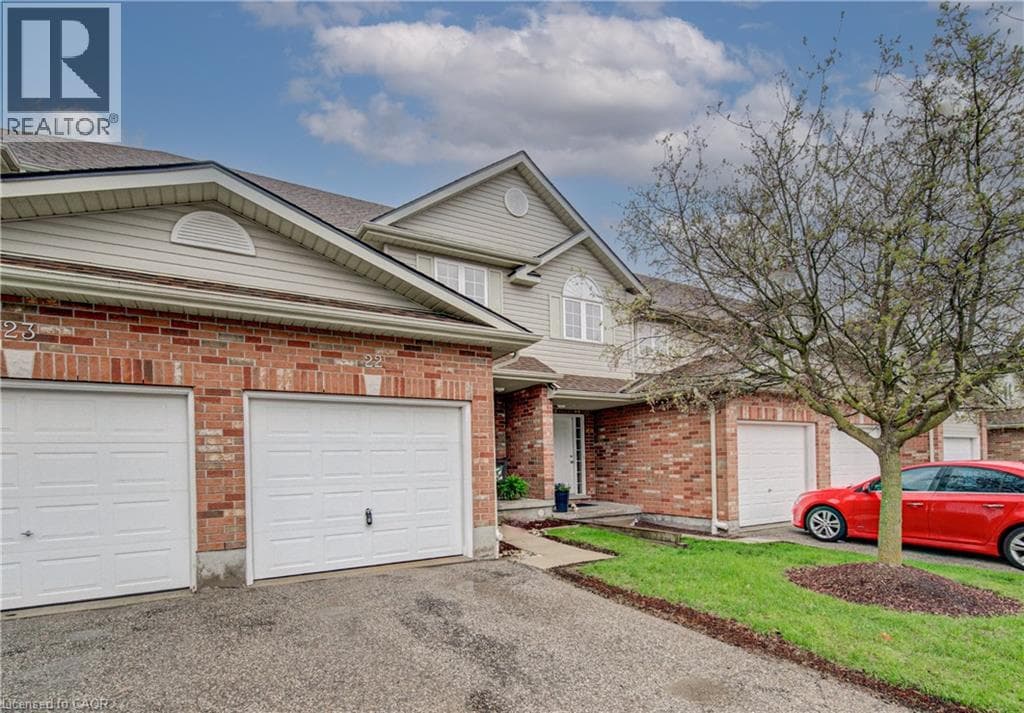42 FALLOWFIELD Drive Unit 22, Kitchener, Ontario N2C0A8 - Photo 3