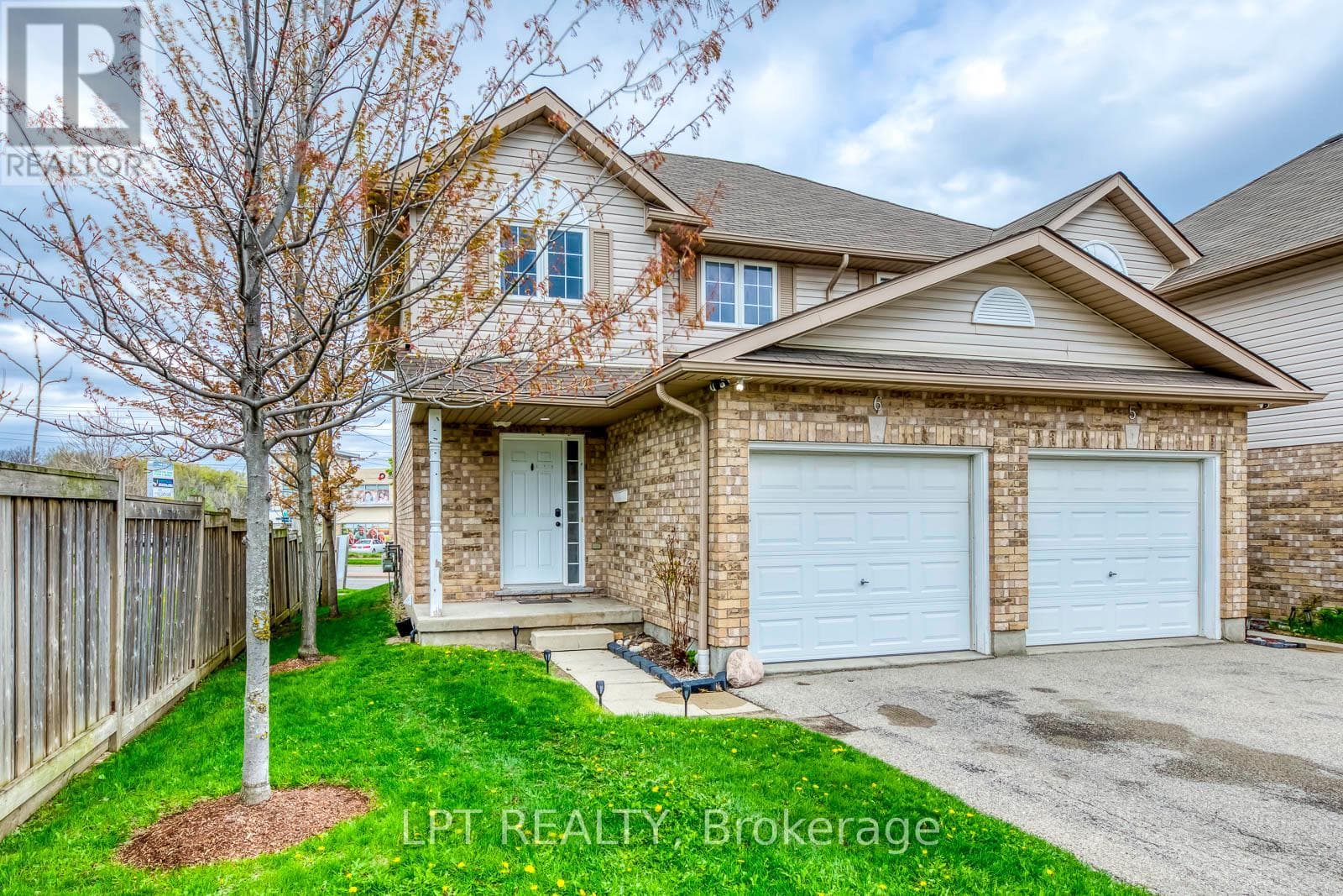 10 Fallowfield Drive Unit 6, Kitchener, Ontario N2C0A4 - Photo 3
