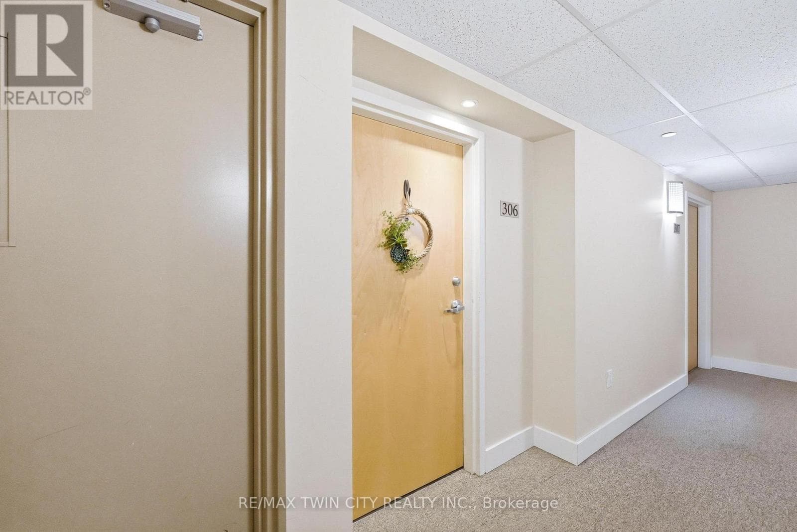 155 Water Street Unit 306, Cambridge, Ontario N1R3E3 - Photo 3