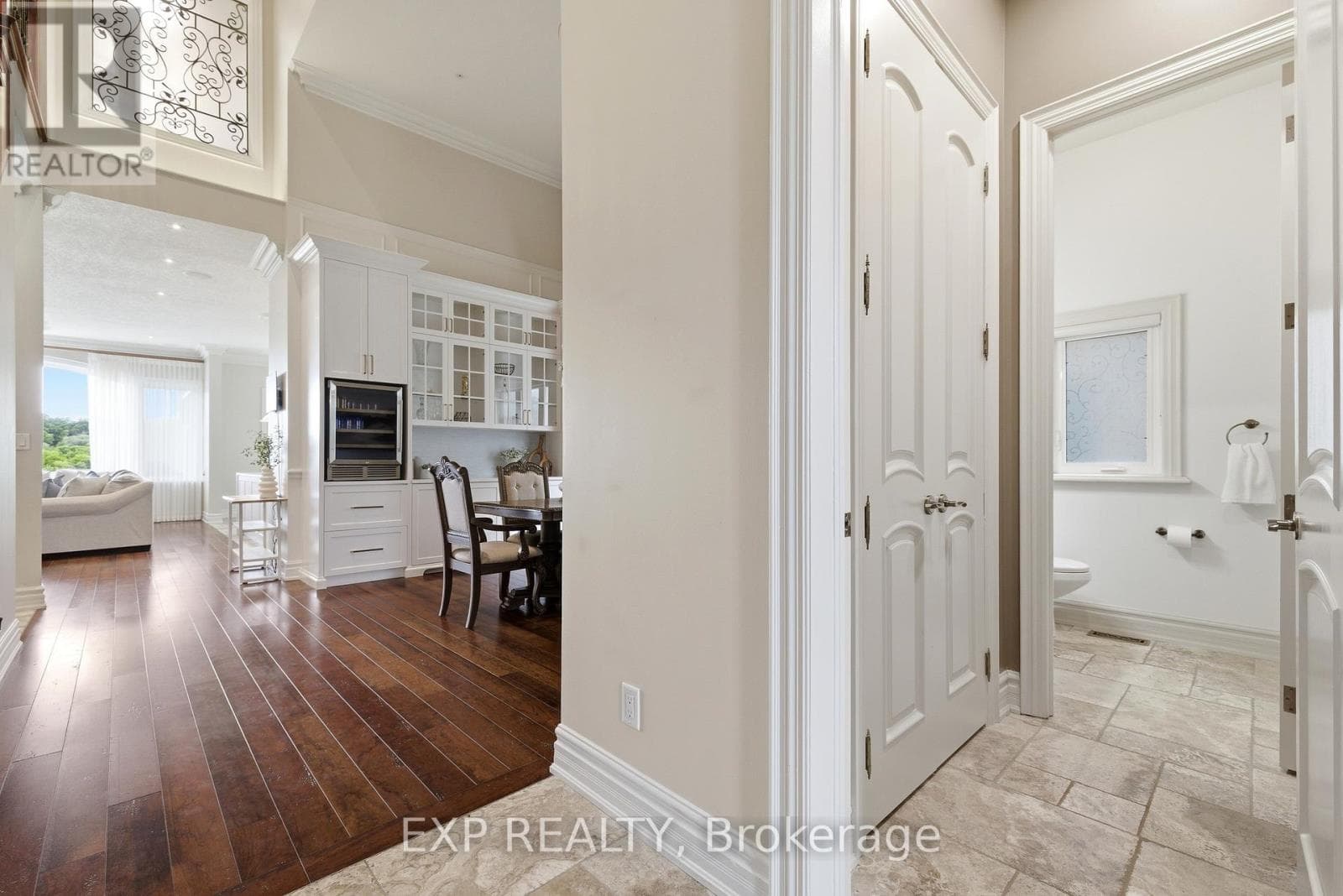 54 Paige Street, Kitchener, Ontario N2K4P6 - Photo 3