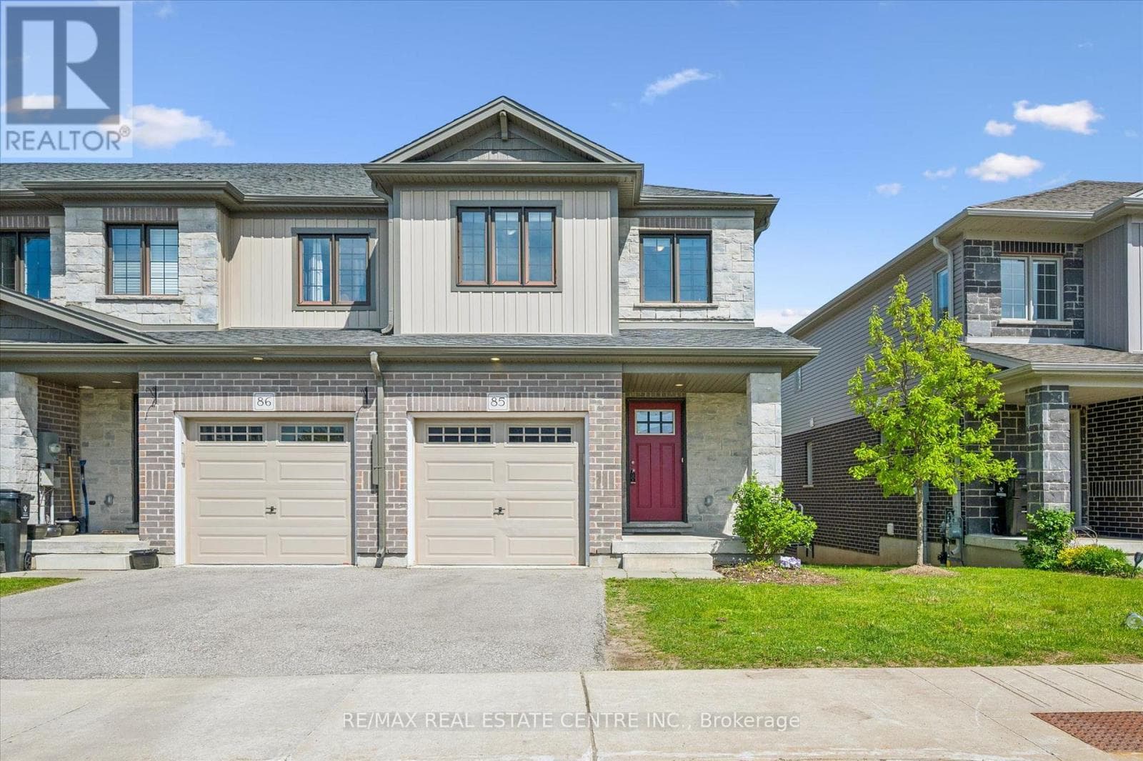 135 Hardcastle Drive Unit 85, Cambridge, Ontario N1S0B6 - Photo 3