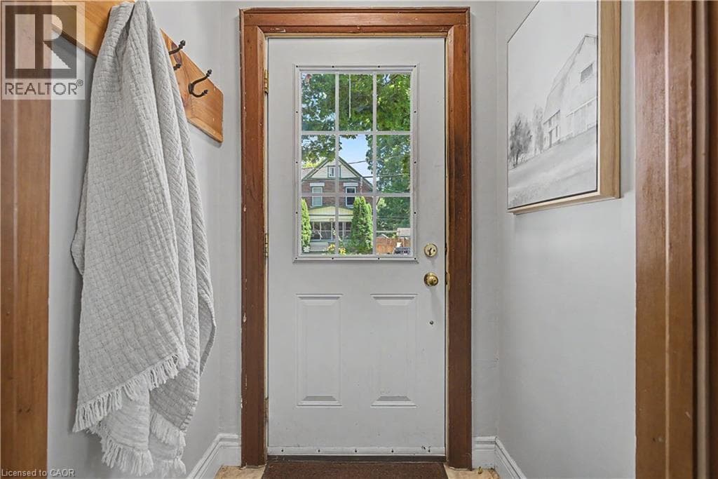 80 BLUCHER Street, Kitchener, Ontario N2H5V1 - Photo 3