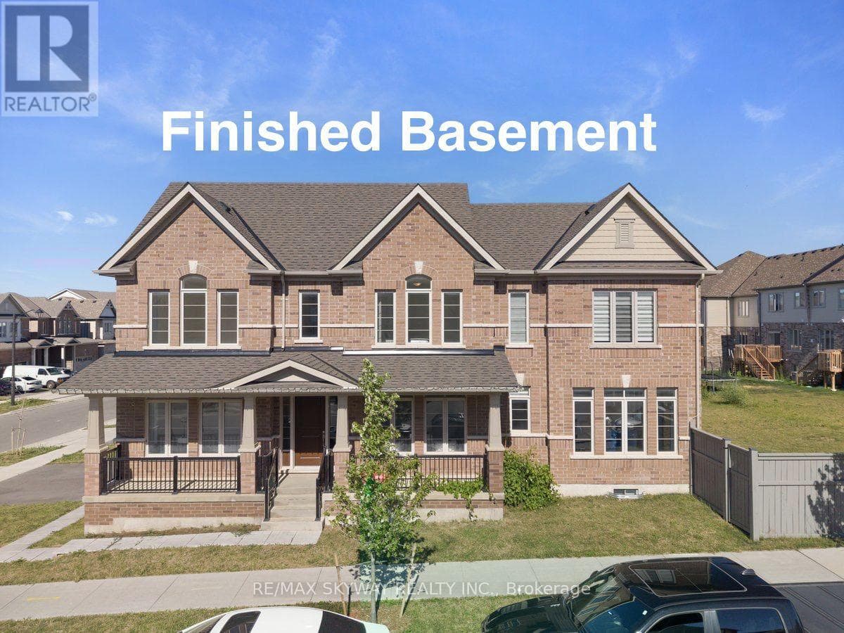 2 Georgina Street, Kitchener, Ontario N2R0S6