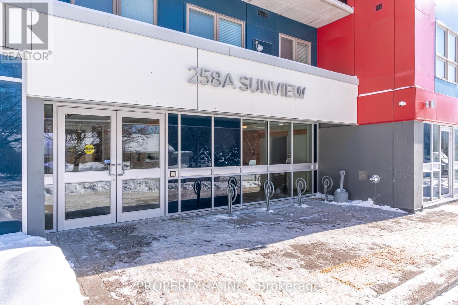 258A Sunview Street Unit 161, Waterloo, Ontario N2L0H6 - Photo 2