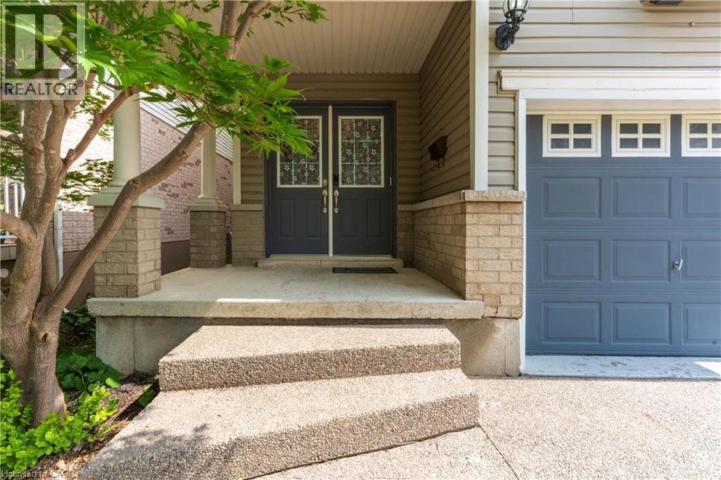 756 KARLSFELD Road, Waterloo, Ontario N2T2X2 - Photo 3
