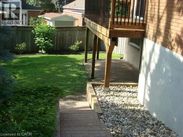126 AVONDALE Road, Cambridge, Ontario N3C2E6 - Photo 3